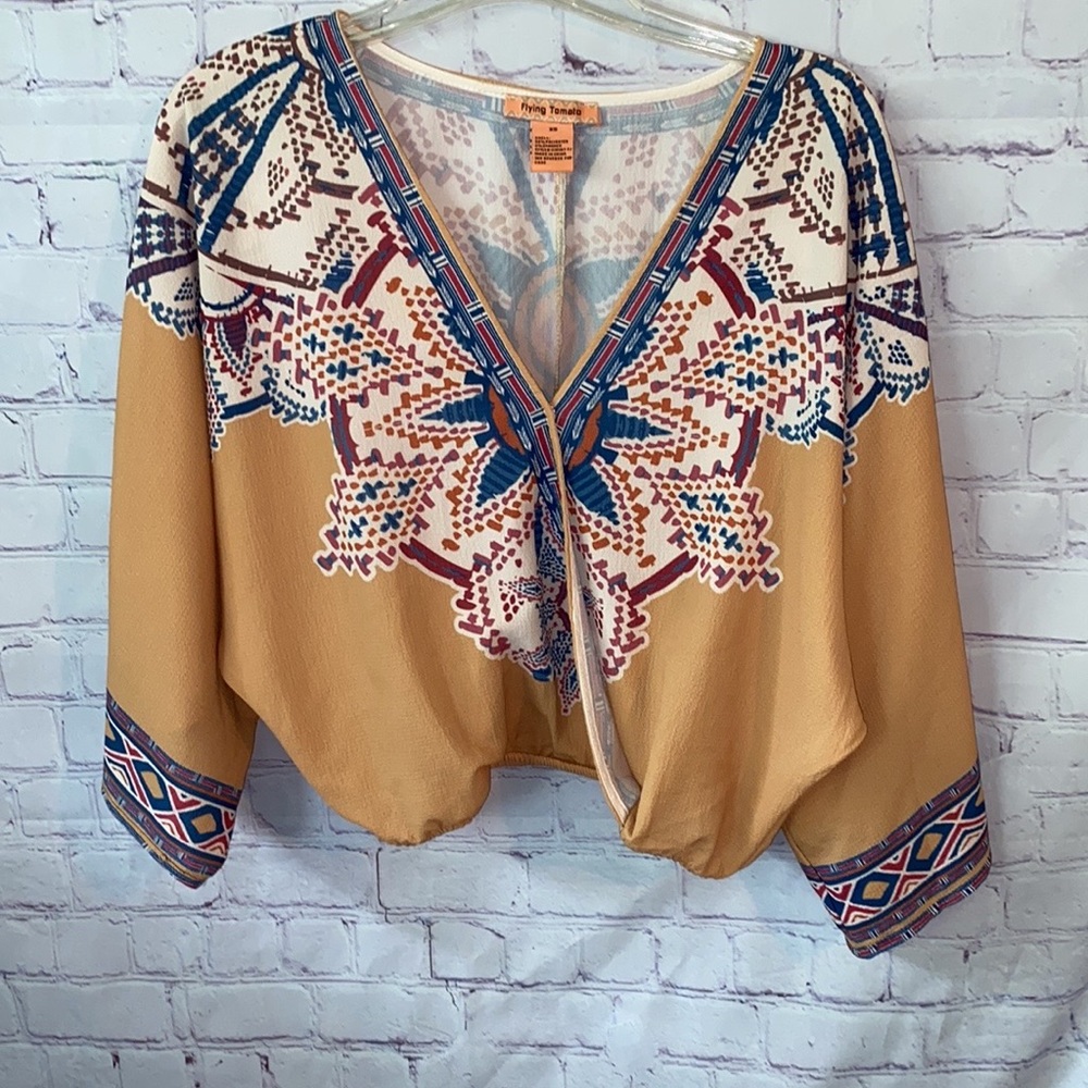 🌸Flying Tomato Top Size XS